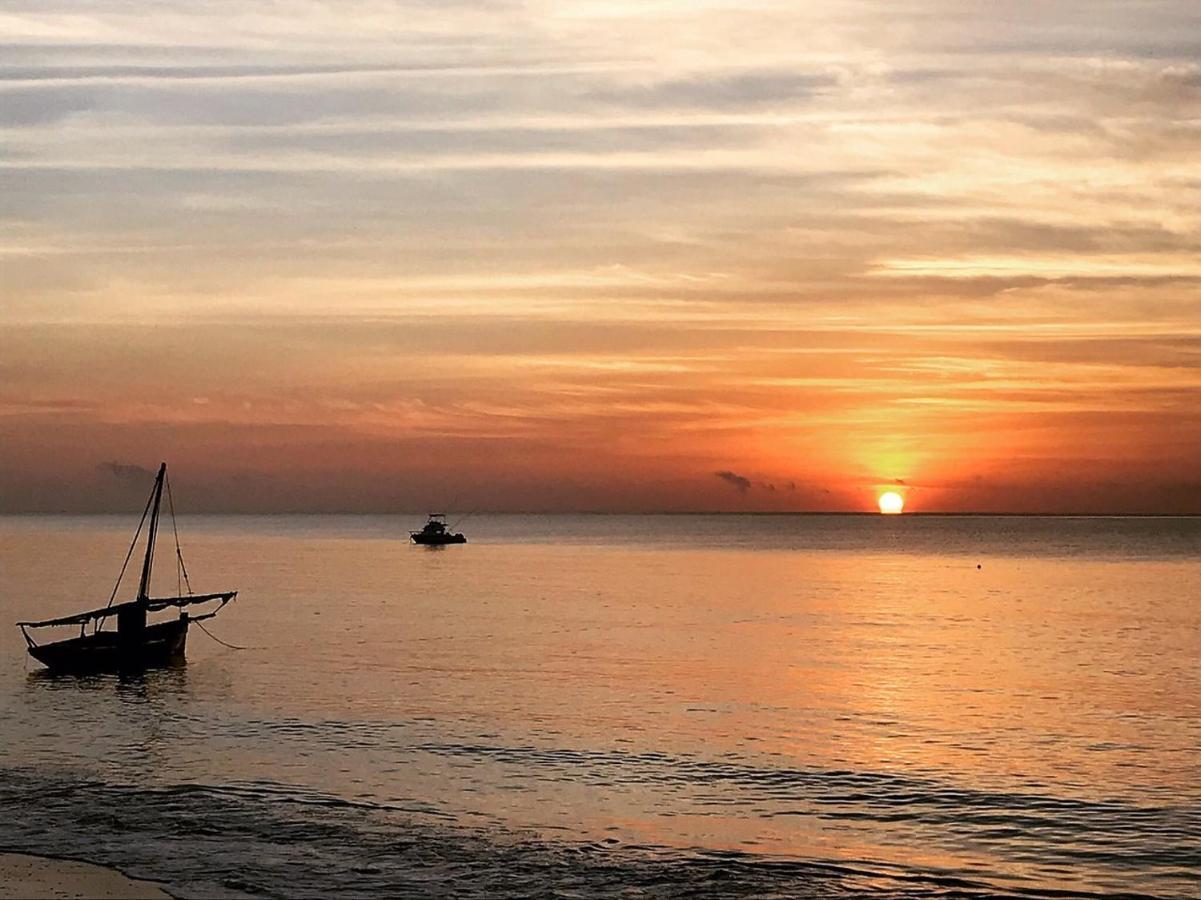 Embedodo Beach House, Ushongo Beach, Pangani Ushongo Mabaoni Bagian luar foto