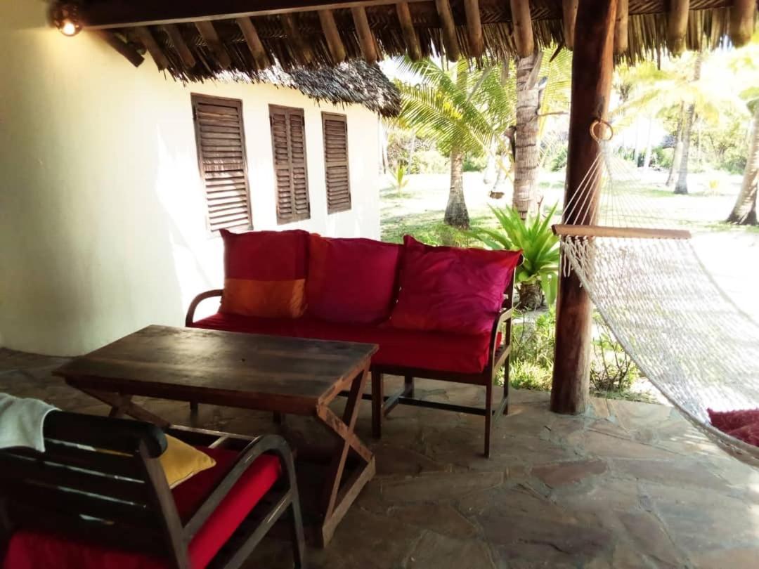 Embedodo Beach House, Ushongo Beach, Pangani Ushongo Mabaoni Bagian luar foto