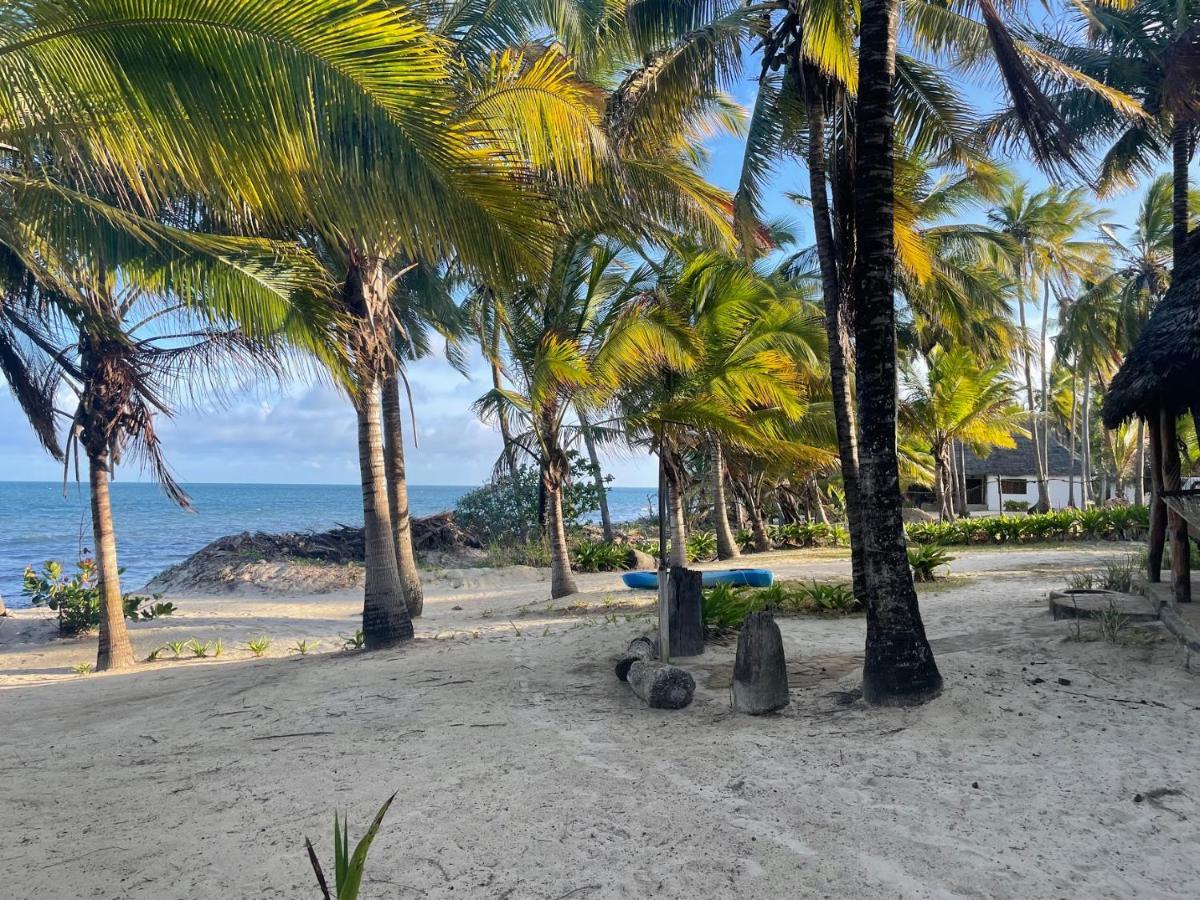 Embedodo Beach House, Ushongo Beach, Pangani Ushongo Mabaoni Bagian luar foto