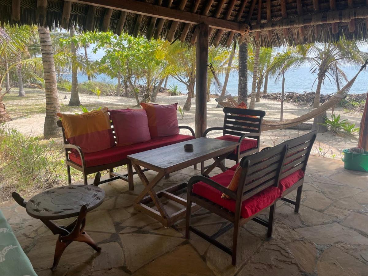 Embedodo Beach House, Ushongo Beach, Pangani Ushongo Mabaoni Bagian luar foto