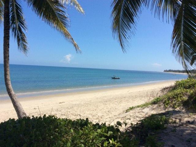 Embedodo Beach House, Ushongo Beach, Pangani Ushongo Mabaoni Bagian luar foto